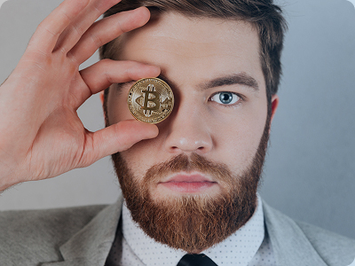 Julian Wolf – Chief Analyst bei Vexutuckx